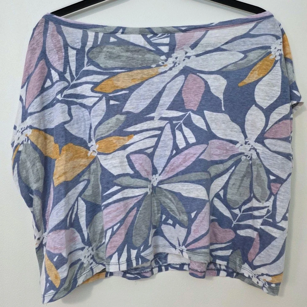 Nicole Miller 100% Linen Beachy Floral Crop Top Sz M Boho Tropical Flowy Resort - Picture 2 of 6